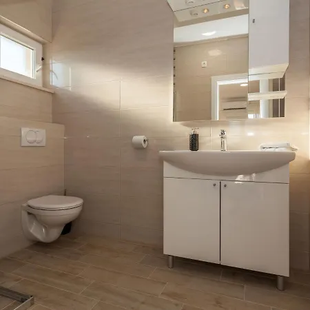 Poolincluded - Marin Vakantiehuis Sveti Petar (Zadar)